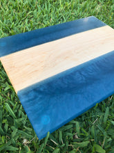 Load image into Gallery viewer, Challah Board - Dayan Designs